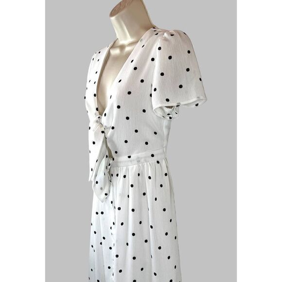 EVERLY Polka Dot Dress in White and Black Size Small - Picture 4 of 13